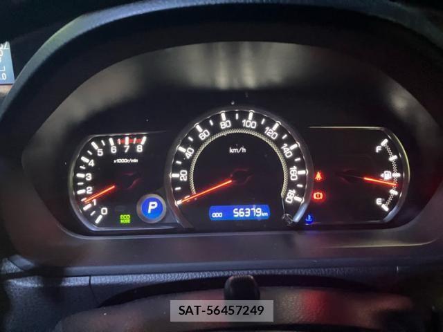 Toyota NOAH 2015-10 8367713-18