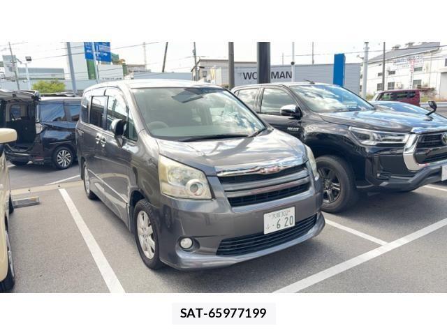 Toyota NOAH 2007-09 8367736-0