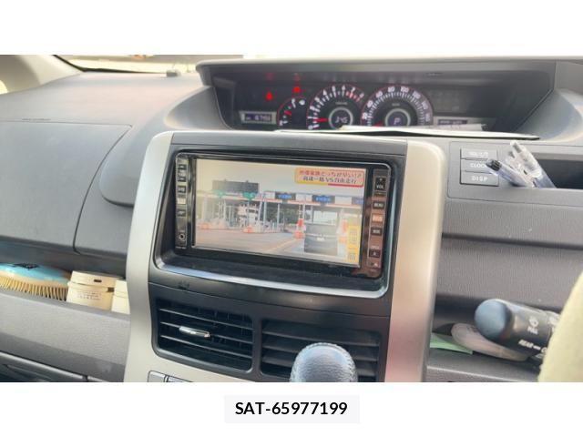 Toyota NOAH 2007-09 8367736-13