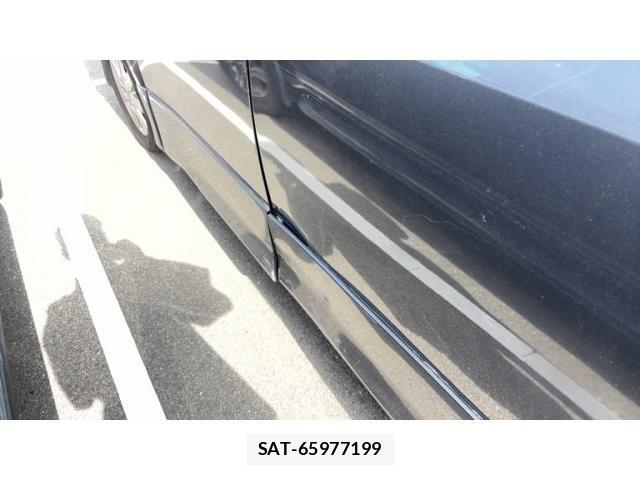Toyota NOAH 2007-09 8367736-16