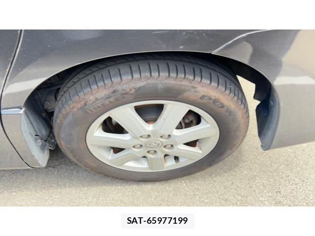 Toyota NOAH 2007-09 8367736-4