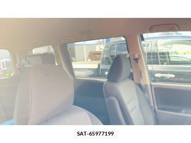 Toyota NOAH 2007-09 8367736-7