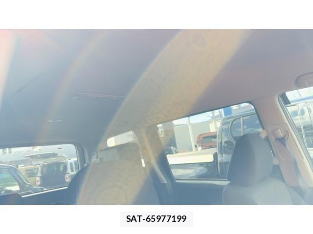 Toyota NOAH 2007-09 8367736-8