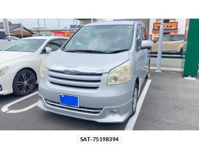 Toyota NOAH 2009-12 8367737-0