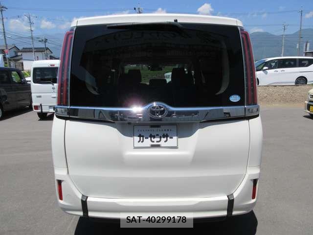 Toyota NOAH 2019-06 8367707-5