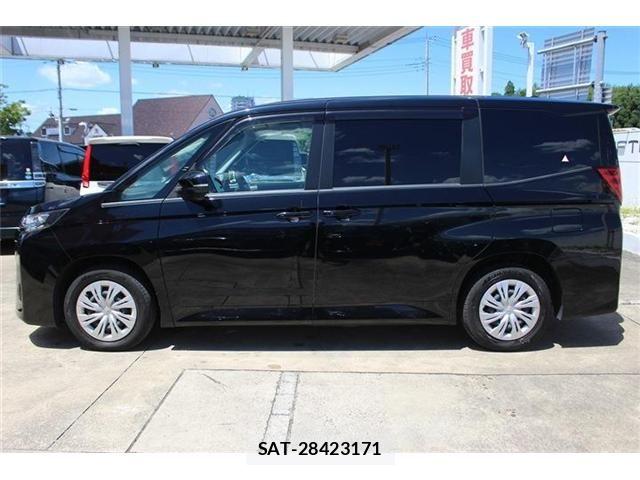 Toyota NOAH 2023-07 8367711-9