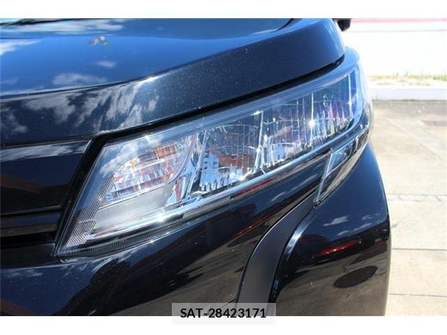 Toyota NOAH 2023-07 8367711-15
