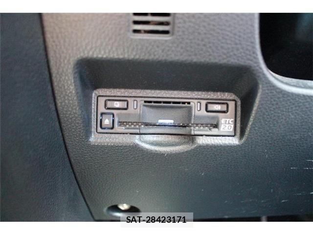 Toyota NOAH 2023-07 8367711-5