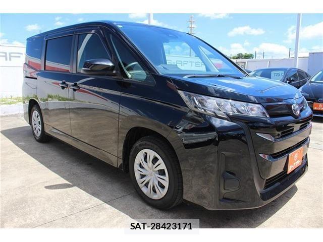 Toyota NOAH 2023-07 8367711-6