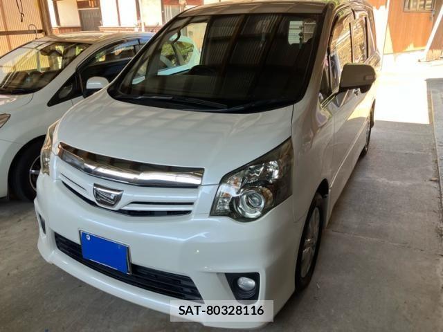 Toyota NOAH 2010-08 8367734-0