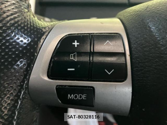 Toyota NOAH 2010-08 8367734-11