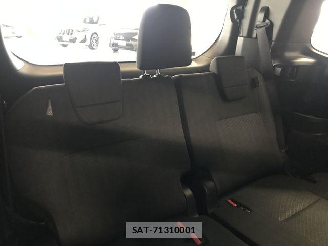 Toyota NOAH 2022-12 8367702-10