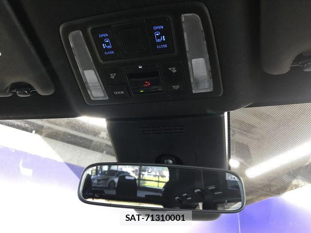 Toyota NOAH 2022-12 8367702-16