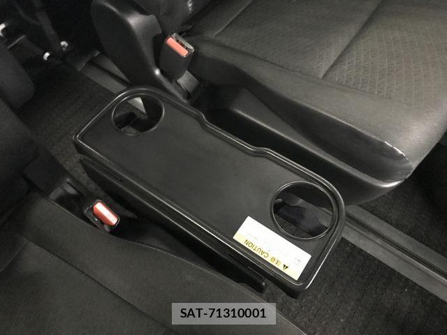 Toyota NOAH 2022-12 8367702-19