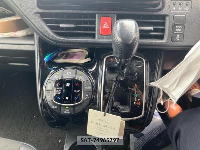 Toyota NOAH 2020-08 8367716-25