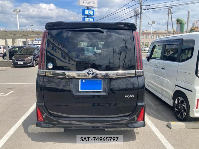 Toyota NOAH 2020-08 8367716-3