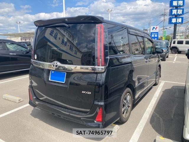 Toyota NOAH 2020-08 8367716-4