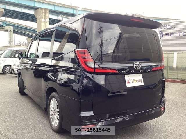 Toyota NOAH 2023-03 8367704-9