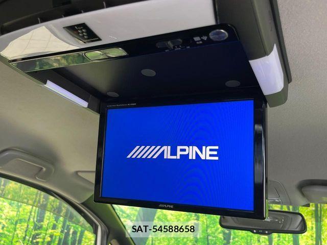 Toyota NOAH 2015-04 8367721-4