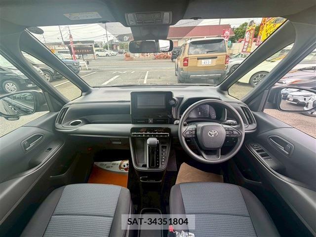 Toyota NOAH 2026-07 8367701-1