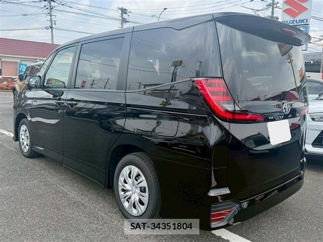 Toyota NOAH 2026-07 8367701-27