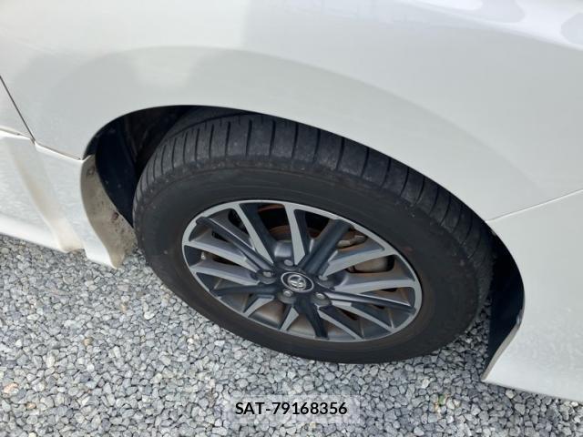 Toyota NOAH 2014-05 8367724-2