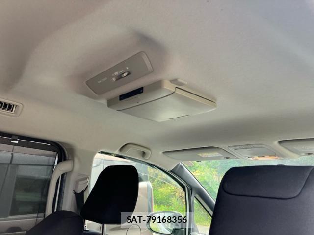 Toyota NOAH 2014-05 8367724-8