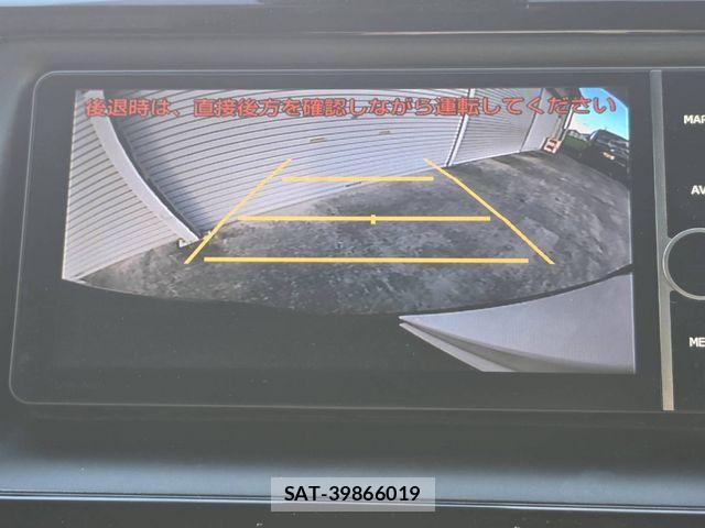 Toyota NOAH 2017-09 8367712-19