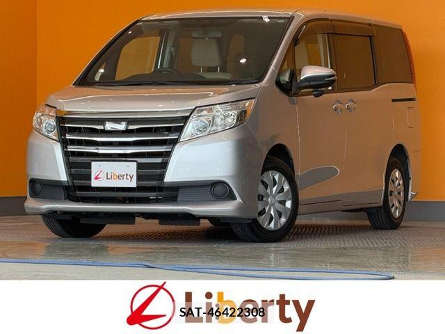 Toyota NOAH 2015-06 8367726-0