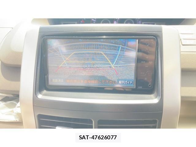 Toyota NOAH 2008-09 8367730-11