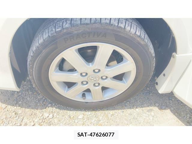 Toyota NOAH 2008-09 8367730-2