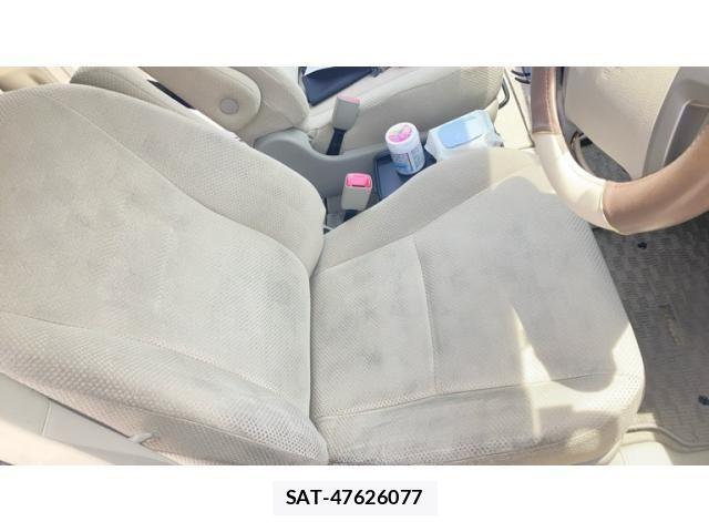 Toyota NOAH 2008-09 8367730-6