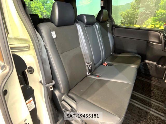 Toyota NOAH 2020-12 8367708-8