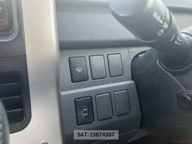 Toyota NOAH 2009-08 8371970-20
