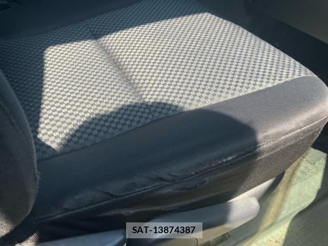 Toyota NOAH 2009-08 8371970-26