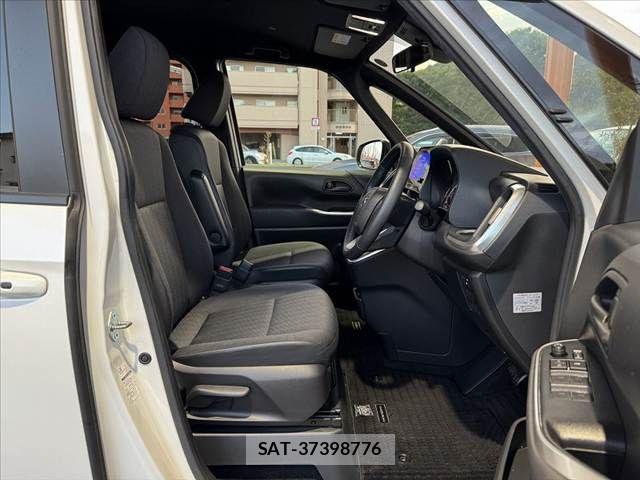 Toyota NOAH 2024-05 8371963-15