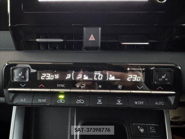 Toyota NOAH 2024-05 8371963-26