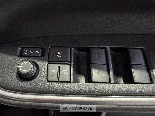 Toyota NOAH 2024-05 8371963-29
