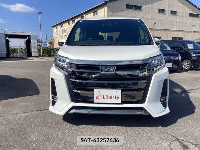 Toyota NOAH 2019-04 8371965-13