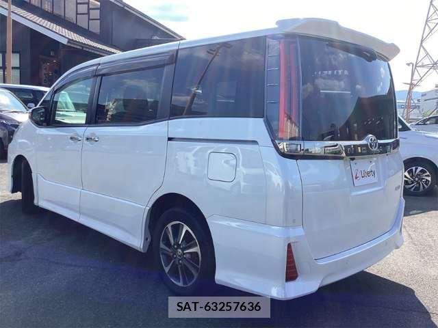 Toyota NOAH 2019-04 8371965-17