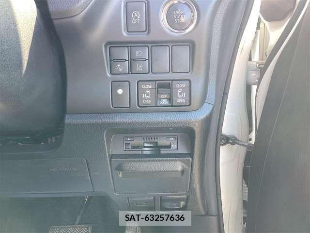 Toyota NOAH 2019-04 8371965-5