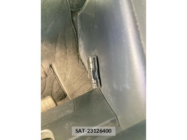 Toyota NOAH 2014-05 8371968-18