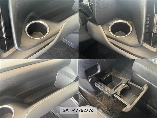 Toyota NOAH 2023-06 8371964-23