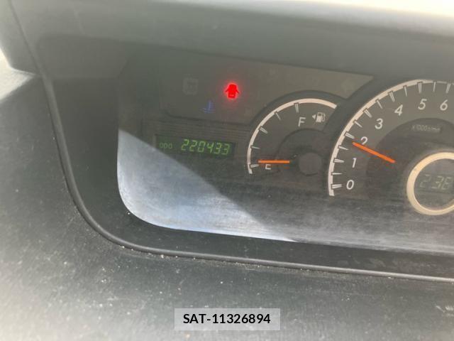 Toyota NOAH 2010-11 8414002-13