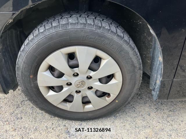 Toyota NOAH 2010-11 8414002-2