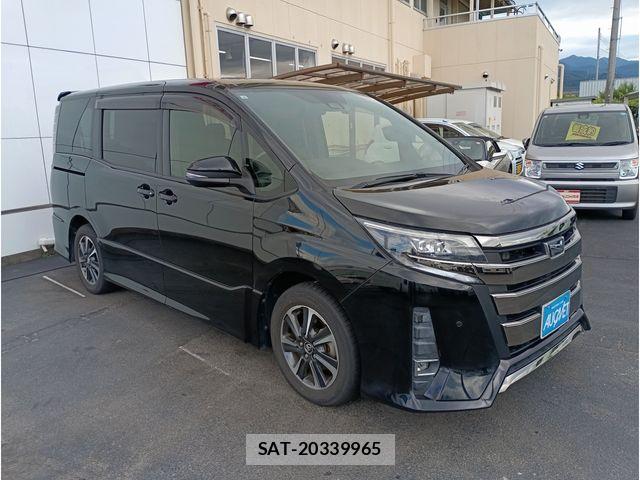 Toyota NOAH 2017-08 8413990-2