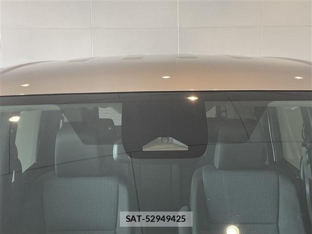 Toyota NOAH 2023-12 8413981-9