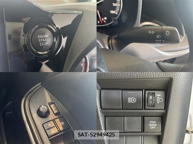 Toyota NOAH 2023-12 8413981-16