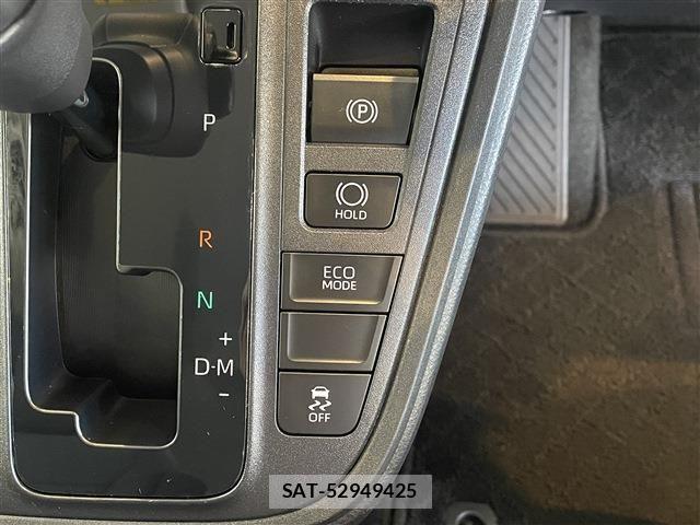 Toyota NOAH 2023-12 8413981-18