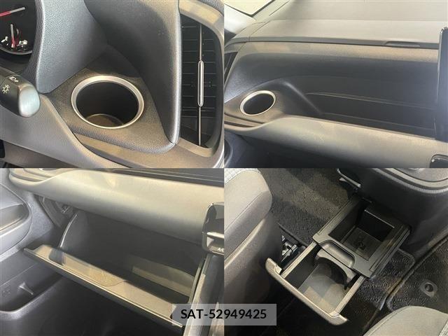 Toyota NOAH 2023-12 8413981-19